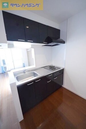 カーサメイプル千葉中央の物件内観写真